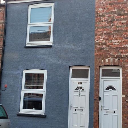 Sutherland St - 2 Bed Home With Free Parking York Exterior photo