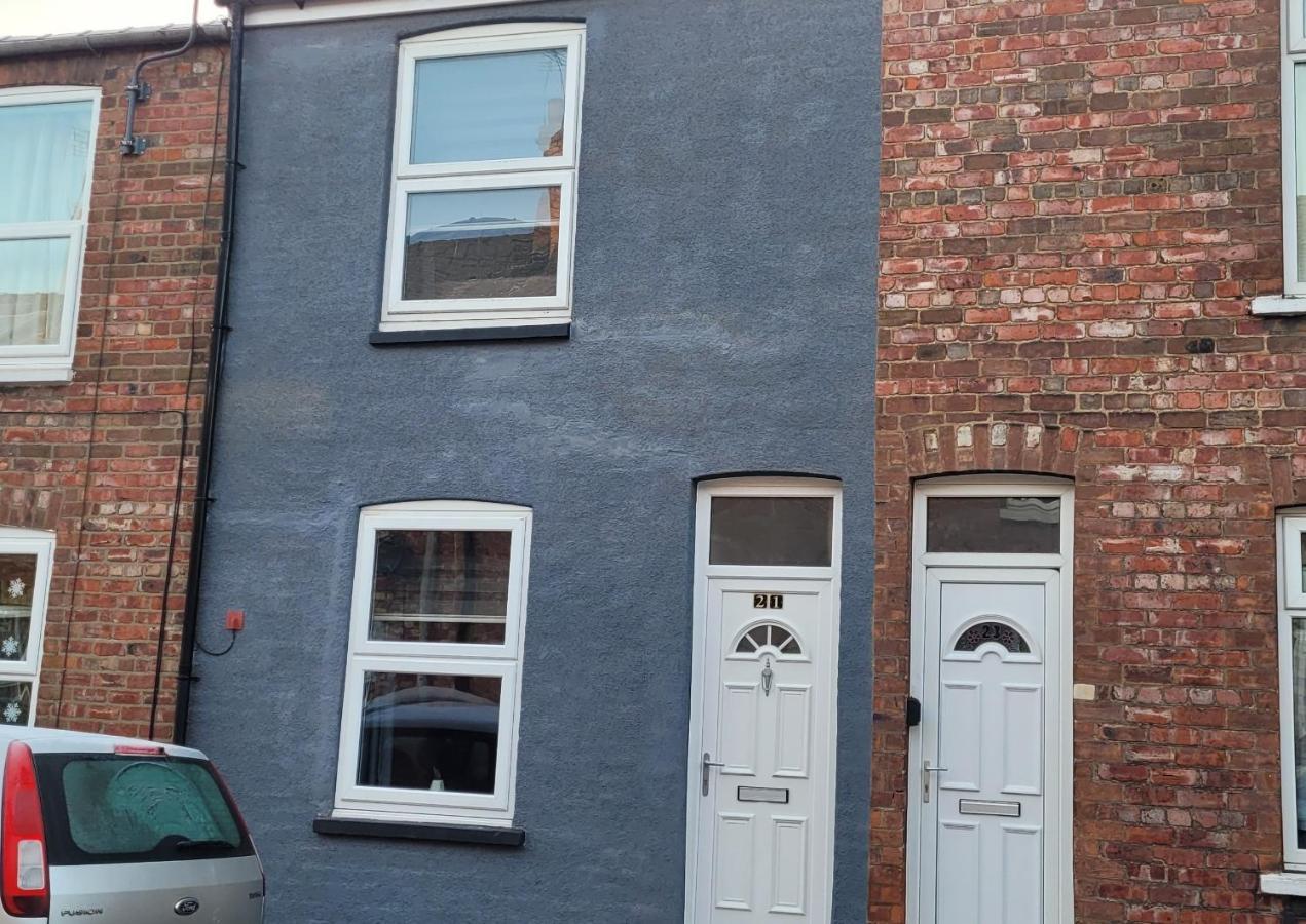 Sutherland St - 2 Bed Home With Free Parking York Exterior photo
